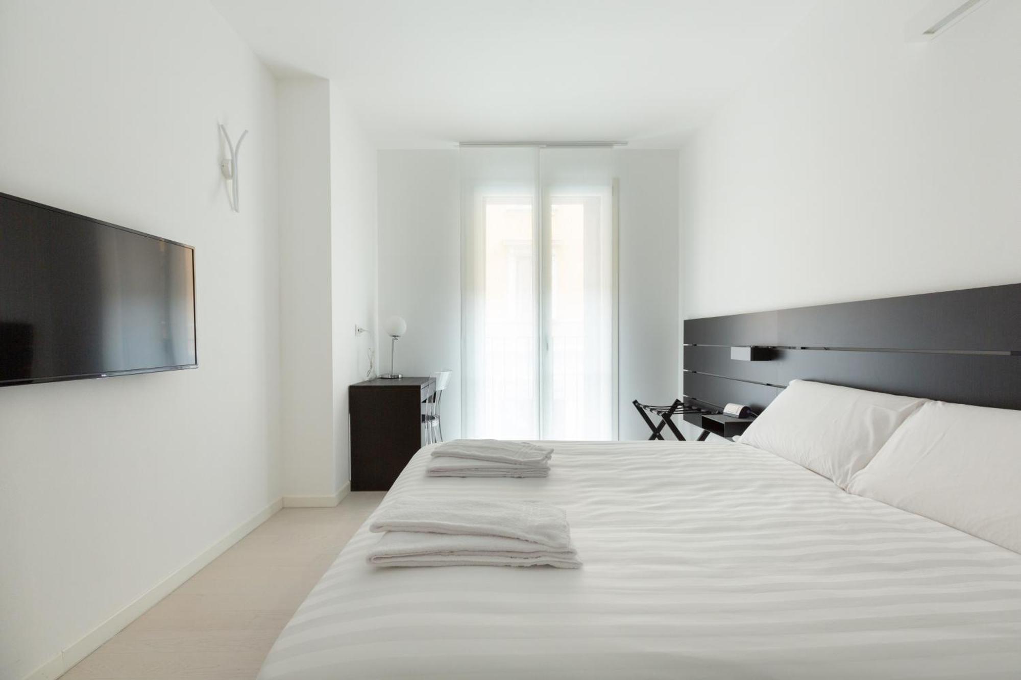 Porta Nuova Bright And Roomy Flat Milan Exterior photo